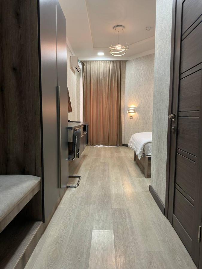 Vip Hotel Tashkent Exterior photo