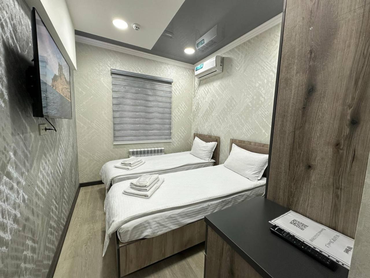 Vip Hotel Tashkent Exterior photo