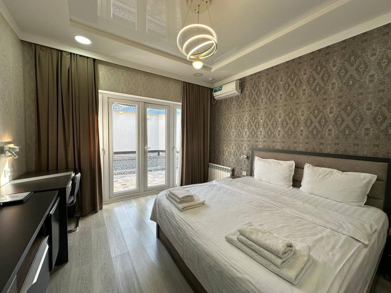 Vip Hotel Tashkent Exterior photo