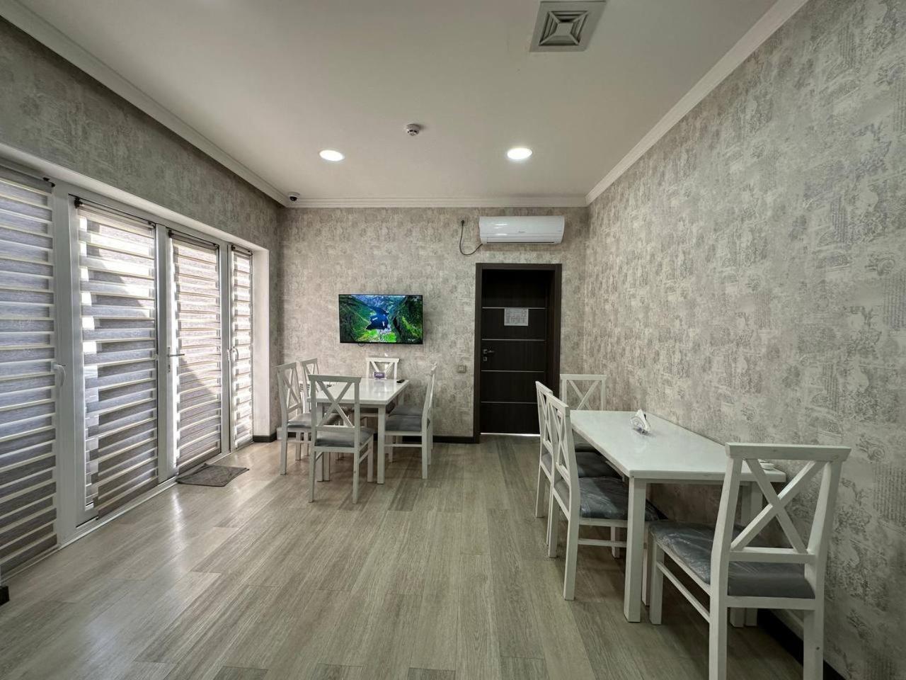 Vip Hotel Tashkent Exterior photo